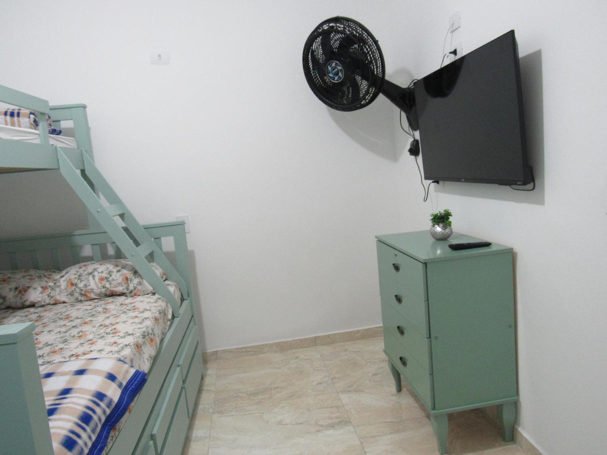 Vitoria Hostel Guarulhos Extérieur photo