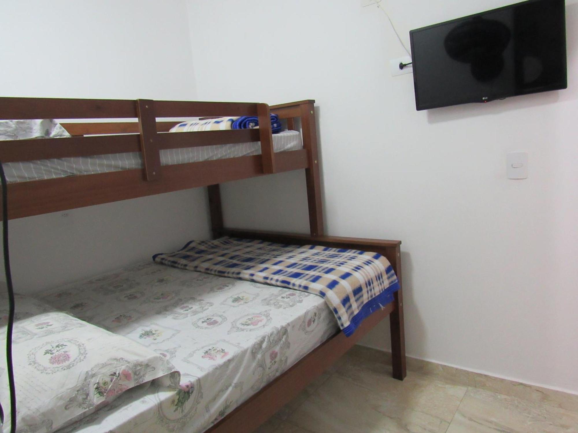 Vitoria Hostel Guarulhos Extérieur photo