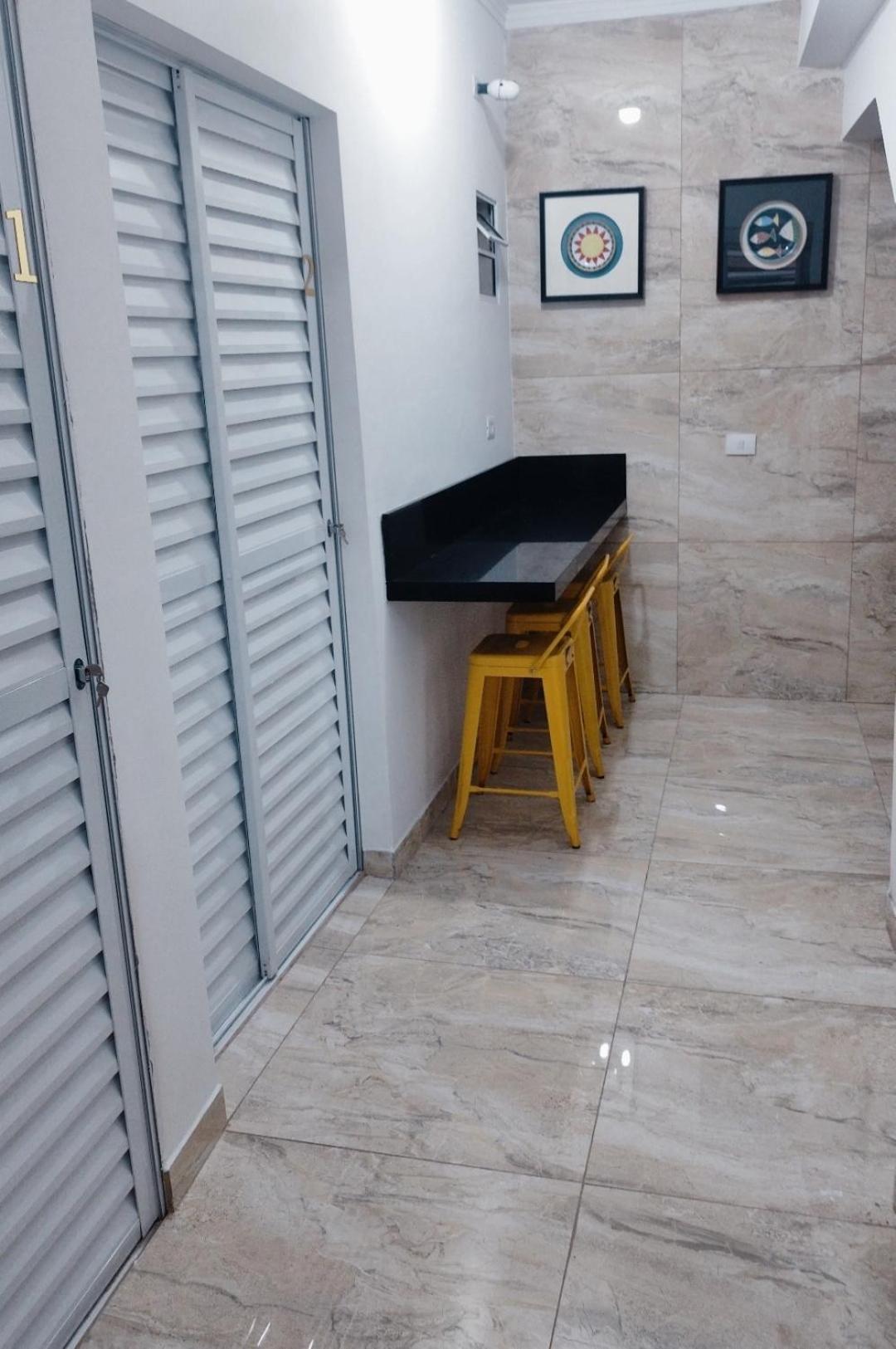 Vitoria Hostel Guarulhos Extérieur photo